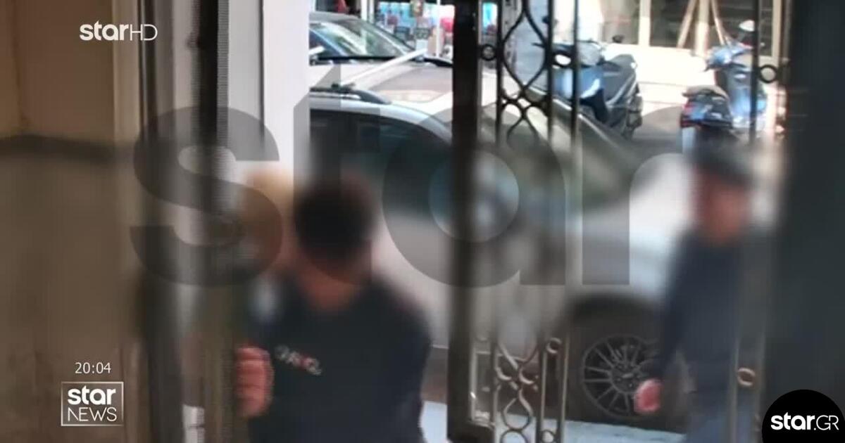 Οικογενειακή Υπόθεση Διάρρηξη Στα Εξάρχεια