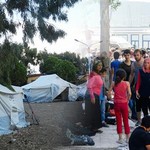 Φιάσκο με τις 2.500 προσλήψεις σε hot-spot! Βουλευτές ΣΥΡΙΖΑ: Κάποιοι δεν πατάνε το πόδι τους