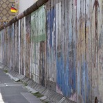 Δήμαρχος Βερολίνου προς Τραμπ : Τα τείχη προκαλούν πόνο 