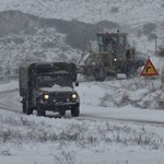 ΜΟΝΟ ΣΤΟ STAR: Λιώνουν το χιόνι για  νερό στην Κύμη