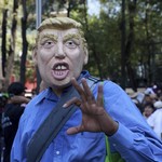 Στους δρόμους του Μεξικού διαδηλωτές κατά του Τραμπ