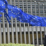 Βρυξέλλες: Εμάς άλλα μας λέει το ΔΝΤ για το χρέος!