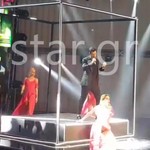 Μόνο στο star.gr: ΔΕΙΤΕ το charity act του Σάκη Ρουβά στη σκηνή του Madwalk