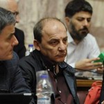 Μασάζ στη Βουλή σε 45 βουλευτές του ΣΥΡΙΖΑ από Τσακαλώτο και Αχτσιόγλου