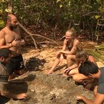 Survivor: Η δύσκολη προσαρμογή των «Μαχητών» στο νησί μετά το τροχαίο- Τα πρώτα πλάνα