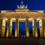 ΣΚΑΝΔΑΛΟ! Το Βερολίνο ΔΕΝ θα φωτιστεί στα χρώματα της Ρωσ