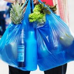 ΞΕΧΑΣΤΕ τις δωρεάν πλαστικές σακούλες στα σούπερ μάρκετ