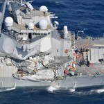 Σοβαρό ναυτικό ατύχημα μεταξύ αντιτορπιλικού των ΗΠΑ και εμπορικού πλοίου! ΑΓΝΟΟΥΝΤΑΙ επτά ναύτες
