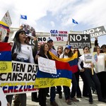 H Βενεζουέλα εκπέμπει SOS! Ακόμα 7 νεκροί από τις διαδηλώ