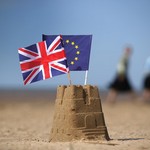 Βρετανία και ΕΕ καταγράφουν τα πρώτα σημεία σύγκλισης στο