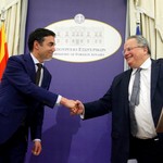 Τι συζήτησαν οι Υπουργοί Εξωτερικών Ελλάδας και FYROM στη