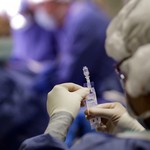 Η πρώτη μεταμόσχευση πέους και οσχέου στον κόσμο
