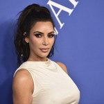  Kim Kardashian: Η  ατάκα της για τις γυμνές πόζες