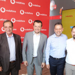 Τα εγκαίνια για το δίκτυο οπτικών ινών της Vodafone στον Βύρωνα