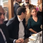 Ο Αλέξης Τσίπρας στην επίσκεψη στο Μάτι τον Νοέμβριο του 2018