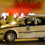 περιπολικό σε αποκλεισμένο δρόμο στην Αθήνα