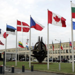Αρχηγείο ΝΑΤΟ στις Βρυξέλλες σημαίες κρατών μελών
