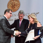 Prix Galien: H κυρία Μαριάννα Βαρδινογιάννη και ο Δρ. Μπουρλάς