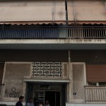 Παγκράτι:η πολυκατοικία όπου καταπλακώθηκε από ασανσέρ συντηρητής