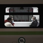 Μάσκα στο μετρό
