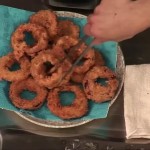 Onion Rings Με Μαγιονέζα Και Sweet Chilli