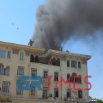 Φωτιά τώρα σε κτίριο στο κέντρο της Θεσσαλονίκης