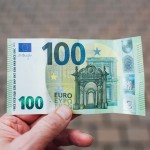 Αυξάνεται και η εθνική σύνταξη στα 411 ευρώ