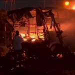 Ινδία: Στις Φλόγες Λεωφορείο - Άνθρωποι Κάηκαν Ζωντανοί