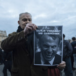 Γαλλία: Δύο Προτάσεις Μομφής Κατά Μακρόν