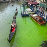 Βενετία: Πρασίνισαν Τα Νερά Στο Μεγάλο Κανάλι
