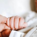 Βόλος: Βρέφος πέθανε 80 λεπτά μετά τη γέννησή του