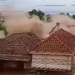 Κακοκαιρία Daniel: Η στιγμή που καταρρέει σπίτι στον Παλαμά Καρδίτσας