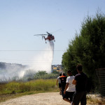 Φωτιά στην Οιχαλία Μεσσηνίας - Επιχειρούν δύο αεροσκάφη και ένα ελικόπτερο