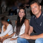 Αντώνης Σρόιτερ: Oι Kόρες Tου Εύχονται Για Τα Γενέθλιά Του