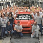 Το πρώτο Fiat 600e βγήκε σε πορτοκαλί χρώμα