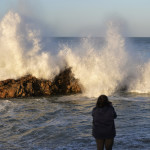 Κύματα 9,5 Μέτρων Σάρωσαν Ακτές Στη Νότια Αφρική
