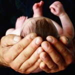 13χρονη Γέννησε Στην Τουαλέτα Νοσοκομείου