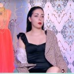 Shopping Star: Η Πασαρέλα Της Νάντιας Με Sneakers