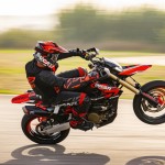 Η Ducati Hypermotard 698 Mono δεν...«παίζεται»