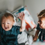 Επίδομα παιδιού: Αυτά είναι τα νέα «χριστουγεννιάτικα» ποσά