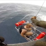 Ναυάγιο Λέσβος: Καρέ καρέ η διάσωση του Αιγύπτιου ναυτικού