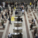 Με τραπεζική κάρτα και smartphones η επιβίβαση σε μετρό, τραμ, λεωφορεία