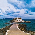 The Sun: Το Ελληνικό Νησί Έκπληξη Του Καλοκαιριού