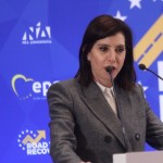 Αποστάσεις Μαρινάκη Από Άννα Μισέλ- Ασημακοπούλου