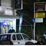 Άγιος Παντελεήμονας: Η στιγμή που πυροβολούν στο κεφάλι τον 35χρονο