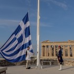 Ελληνική Σημαία: Τι Συμβολίζουν Οι Εννέα Γραμμές