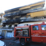 Ριζούπολη: Φωτιά σε πολυκατοικία – Απεγκλωβίστηκαν ένοικοι