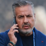 Mπότο: Πυροβόλησαν Το Αμάξι Του