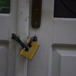 Βάρκιζα: Λουκέτο Σε Γνωστό Μπαρ Από Την ΑΑΔΕ