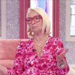 Shopping Star: Κριτική Για Το Λουκ Της Νονάς Εύης